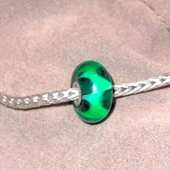Trollbeads Green Wave Bead Retired - Picture 1 of 6